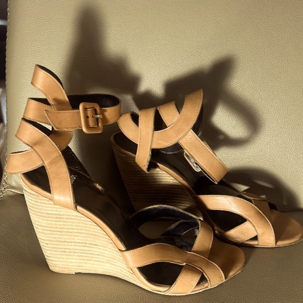 Pierre Hardy Tan Wedges